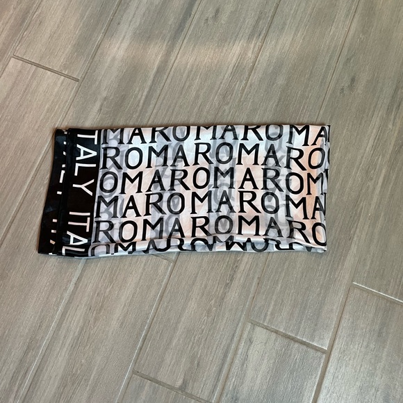 Italy Roma scarf - Picture 4 of 4